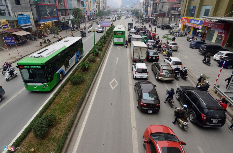 Buyt nhanh chay thong tha, buyt thuong phong toc do hinh anh 9