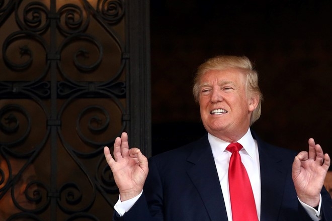 Donald Trump gui loi chuc mung nam moi hinh anh 1