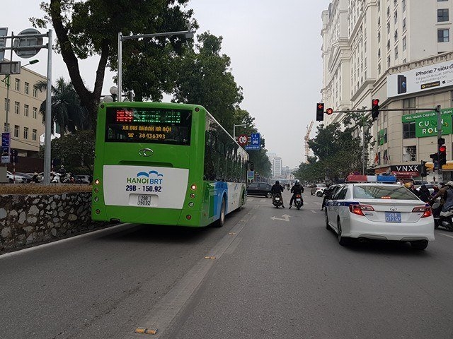 Hà Nội khai trương tuyến buýt nhanh đầu tiên