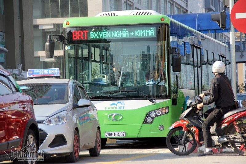 Hà Nội khai trương tuyến buýt nhanh đầu tiên