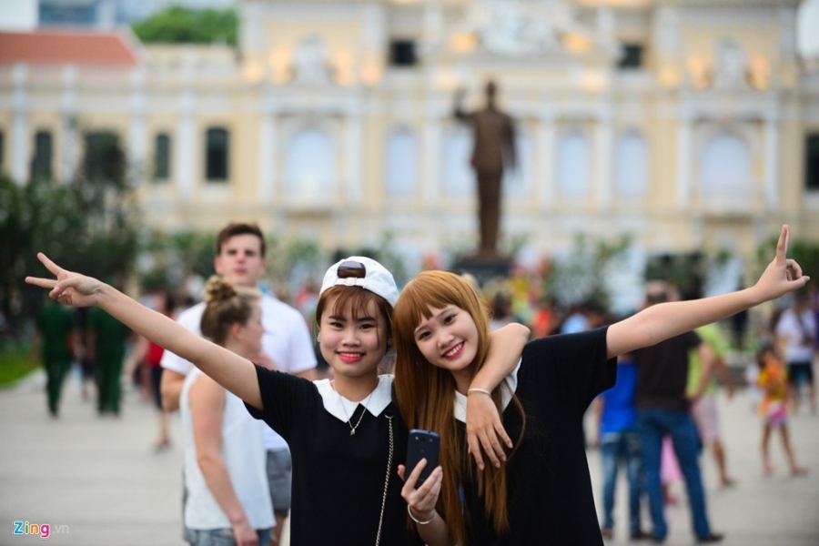 Pho phuong Sai Gon, Ha Noi chieu cuoi nam 2016 hinh anh 4
