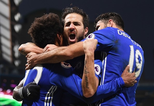 Fabregas ghi danh lich su nho thanh tich chua tung co hinh anh 1