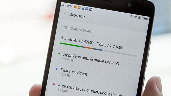 Dung mua dien thoai Android 32 GB luc nay hinh anh 1