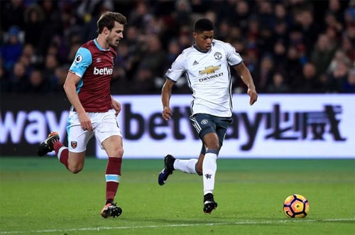 cdv-man-utd-qua-doi-sau-khi-dot-quy-tren-san-cua-west-ham