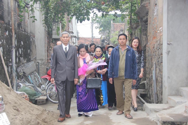  Hạnh phúc viên mãn của cặp đôi ở tuổi xế chiều. 