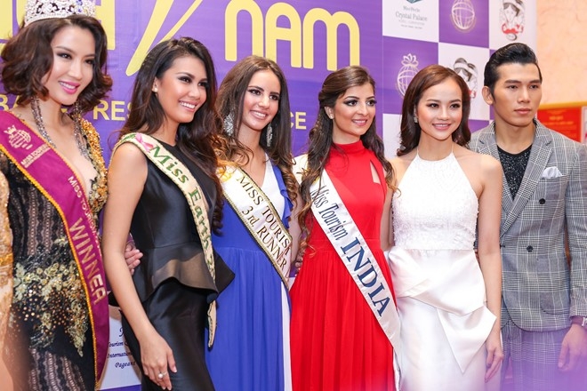 Hoa hau Trai dat 2015 noi bat giua dan nguoi dep Viet hinh anh 7