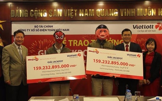 Liên tục trả thưởng chục tỷ, vì sao Vietlott vẫn lãi lớn hình ảnh 1 Lien tuc tra thuong chuc ty, vi sao Vietlott van lai lon hinh anh 1