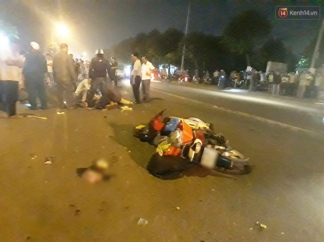 3 xe máy tông nhau, nam thanh niên 19 tuổi ngã đập đầu xuống đường tử vong - Ảnh 1.
