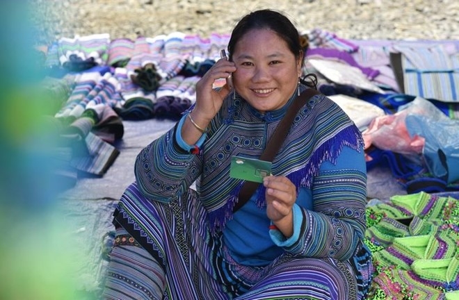 Nha mang dau tien bo cuoc roaming 3 nuoc Dong Duong hinh anh 1