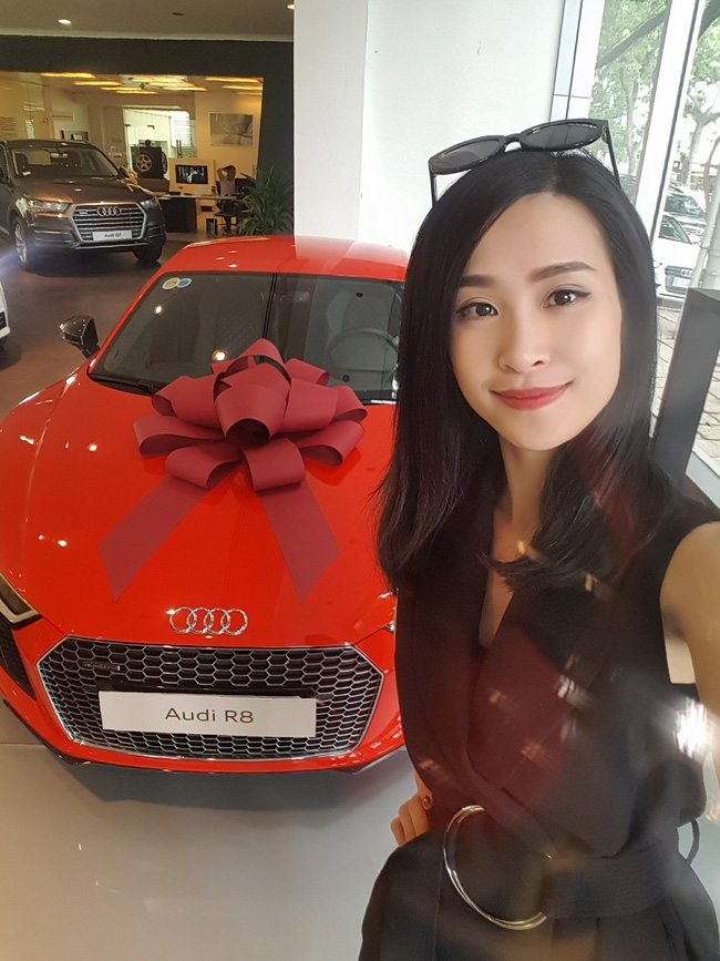 Ông Cao Thắng chi 13 tỷ đồng mua siêu xe tặng Đông Nhi - Ảnh 1.
