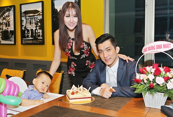 phi-thanh-van-khien-chong-tre-hanh-phuc-ngat-ngay-10
