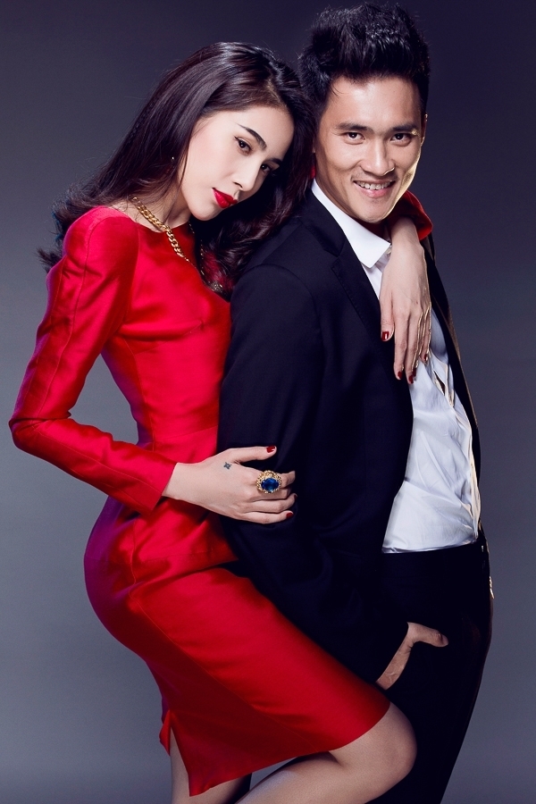 Su khac nhau giua Thuy Tien va Hoa hau Jennifer Pham trong viec benh chong