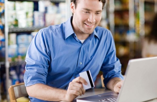Bán hàng online: Kẻ chết yểu, người bội thu