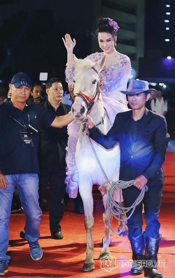 Angela Phương Trinh 2