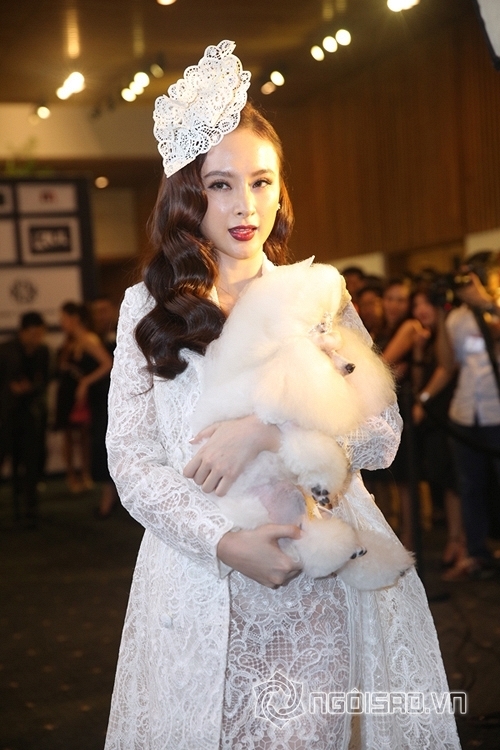 Angela Phương Trinh 0