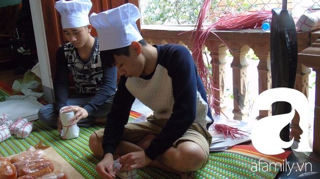 Sát Tết, giò me Nghệ An làm mỏi tay vẫn không đủ cung cấp cho thị trường Hà Nội, Sài Gòn. - Ảnh 10.