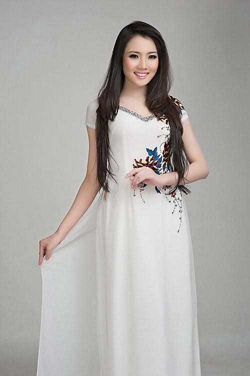 Những mỹ nhân Việt kết hôn chóng vánh sau ngày đăng quang   1