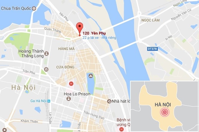 Canh sat rach mu nguoi dan ong di xe may tim ma tuy hinh anh 2