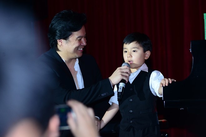 Thanh Bui: 'Con toi se khong tham gia cac cuoc thi tai nang' hinh anh 1