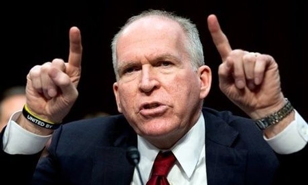 Giám đốc CIA cảnh báo Trump Giám đốc CIA cảnh báo Trump
