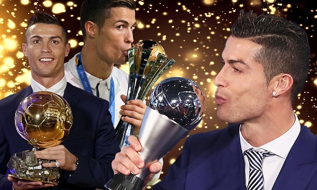 C.Ronaldo nhận được sự ủng hộ tuyệt đối từ lá phiếu ở Việt Nam