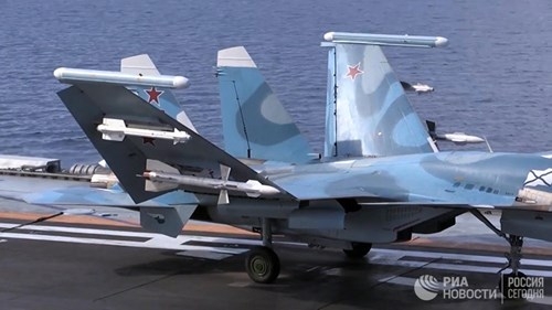 [ẢNH] Khoảnh khắc đẹp của tàu sân bay Nga tham chiến ở Syria  ảnh 3