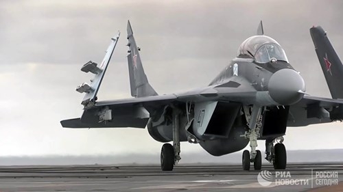 [ẢNH] Khoảnh khắc đẹp của tàu sân bay Nga tham chiến ở Syria  ảnh 5