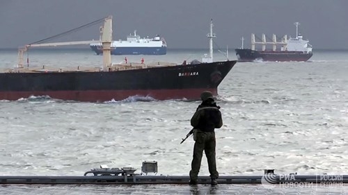 [ẢNH] Khoảnh khắc đẹp của tàu sân bay Nga tham chiến ở Syria  ảnh 6