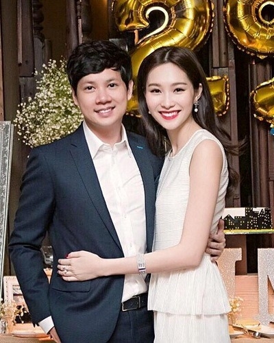 chang-duong-yeu-cua-hoa-hau-thu-thao-va-ban-trai-dai-gia-8