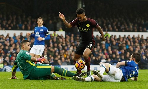 everton-4-0-man-city-cu-nga-sap-mat-cua-thay-tro-guardiola-1