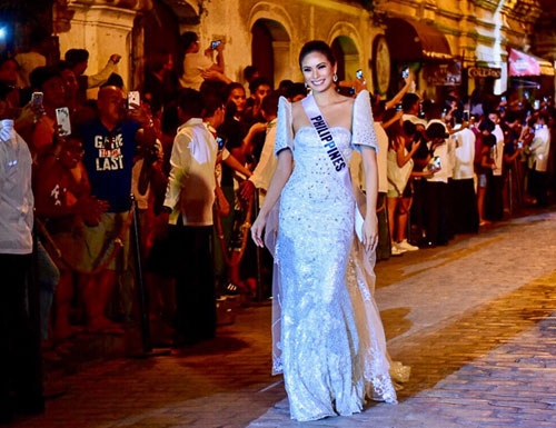 le-hang-trinh-dien-thoi-trang-cung-dan-nguoi-dep-miss-universe-1