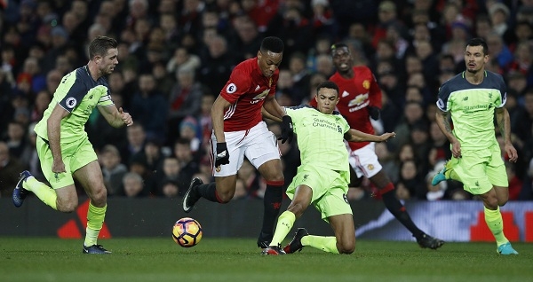 ibrahimovic-giup-man-utd-thoat-thua-liverpool-page-2