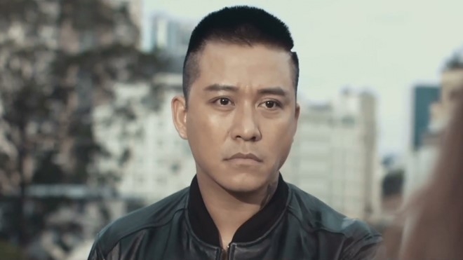 Tuan Hung lao vao dam chay cuu nguoi hinh anh 1