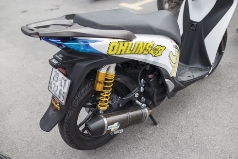 honda-sh-do-phong-cach-hai-huoc-don-tet-page-3-3