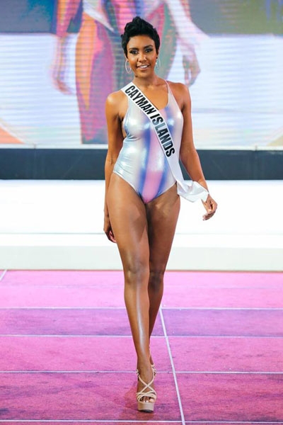 thi-sinh-miss-universe-lo-nhuoc-diem-co-the-khi-dien-ao-tam-3