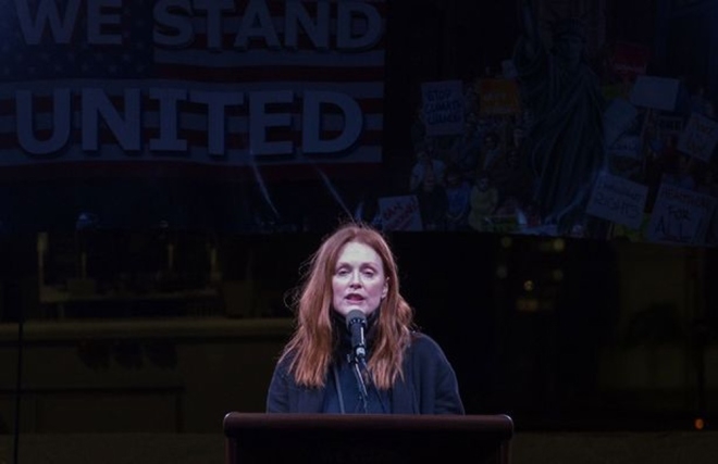 Các sao hạng A Hollywood biểu tình phản đối Donald Trump