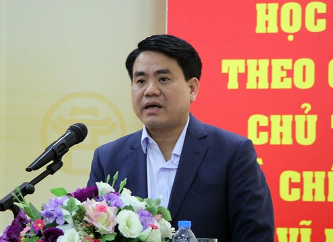 Chu tich Ha Noi: Mo duong day nong nhan phan anh ve cay xanh hinh anh 1