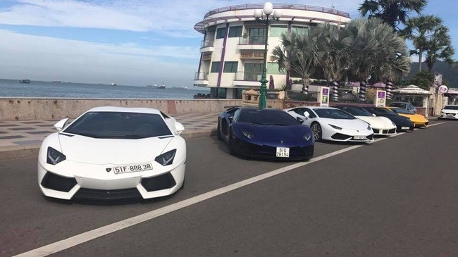 Hinh anh sieu xe Lamborghini truoc luc tong chet nguoi hinh anh 6