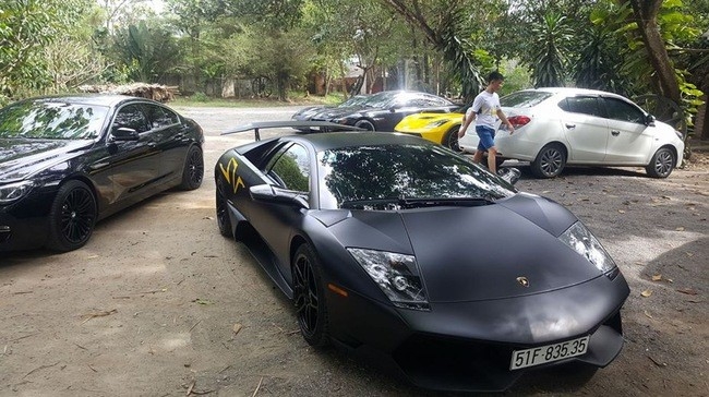 Hinh anh sieu xe Lamborghini truoc luc tong chet nguoi hinh anh 7