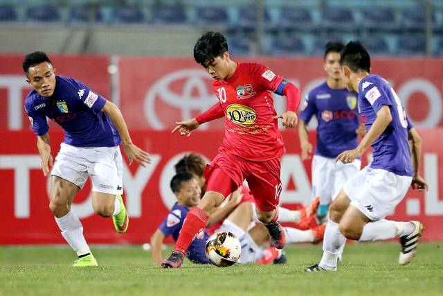 Công Phượng vẫn tịt ngòi, nhưng HA Gia Lai đã có điểm đầu tiên tại V-League năm nay