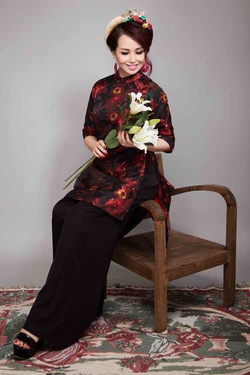hoa-hau-dieu-hoa-duyen-dang-ao-dai-ngay-giap-tet-6