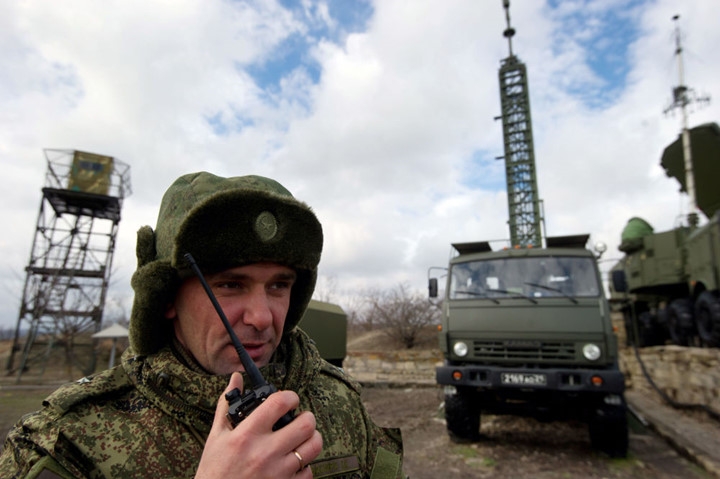 can canh he thong phong khong s-400 triumf canh gac bau troi crimea hinh 6