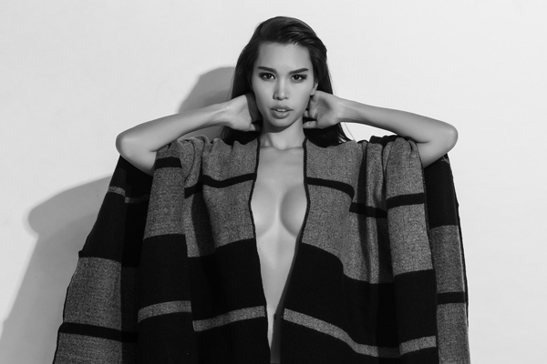 sieu-mau-ha-anh-dot-mat-voi-vong-3-boc-lua-2