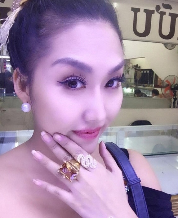 choang voi khoi tai san cua phi thanh van truoc khi ly hon hinh anh 1