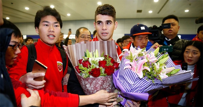 Ronaldo nhận giải Cầu thủ hay nhất trong mắt CĐV Trung Quốc - ảnh thể thao