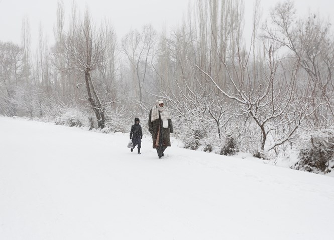 Tuyết rơi ở một số khu vực của Afghanistan dày tới 50 cm /// Reuters