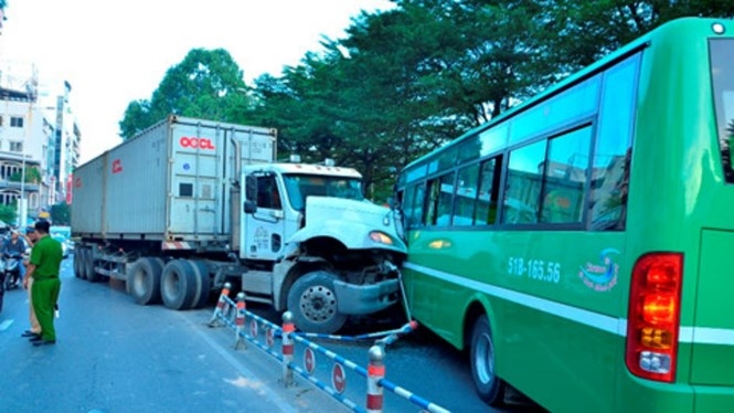 Nhiều vụ tai nạn xảy ra trong ngày 30 Tết