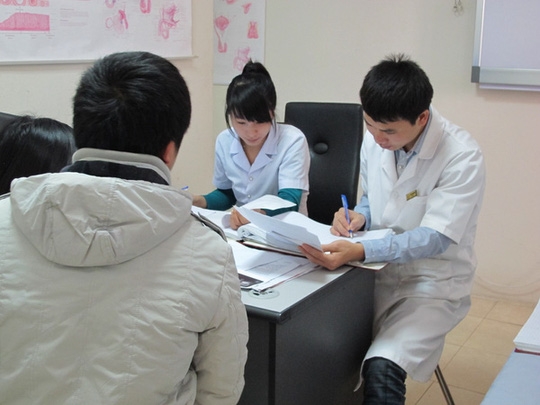 “Chuyện tình dục” đêm giao thừa - 1