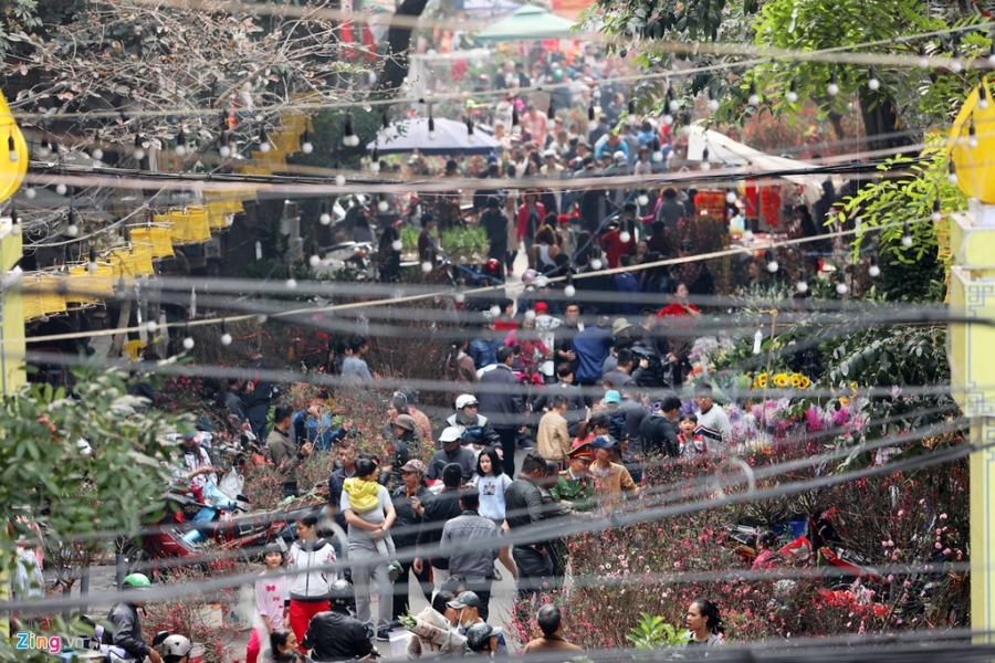 Giap Tet, Ha Noi 'chi con ta voi nong nan' hinh anh 3