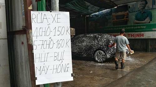 mat-nua-trieu-dong-rua-hai-xe-chieu-30-tet-van-bn-2